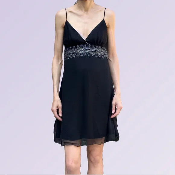 Julie Brown Empire Waist Dress with silver sparkle detail - Picture 3 of 9